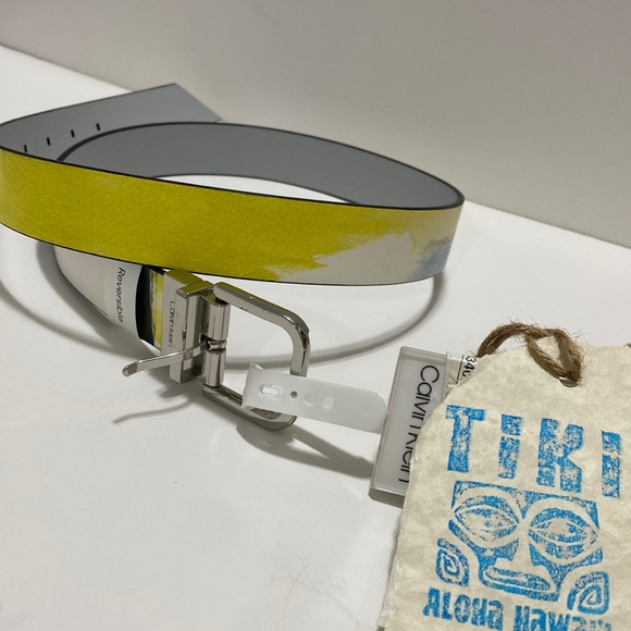 Calvin Klein Womens Belt NWT Silver Hardware Neon White Turquoise Medium - Picture 2 of 11